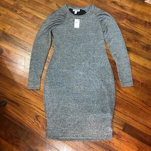 Motherhood LS Maternity Dress NWT
Medium Maternity
Comfy Stretch Material
Rayon